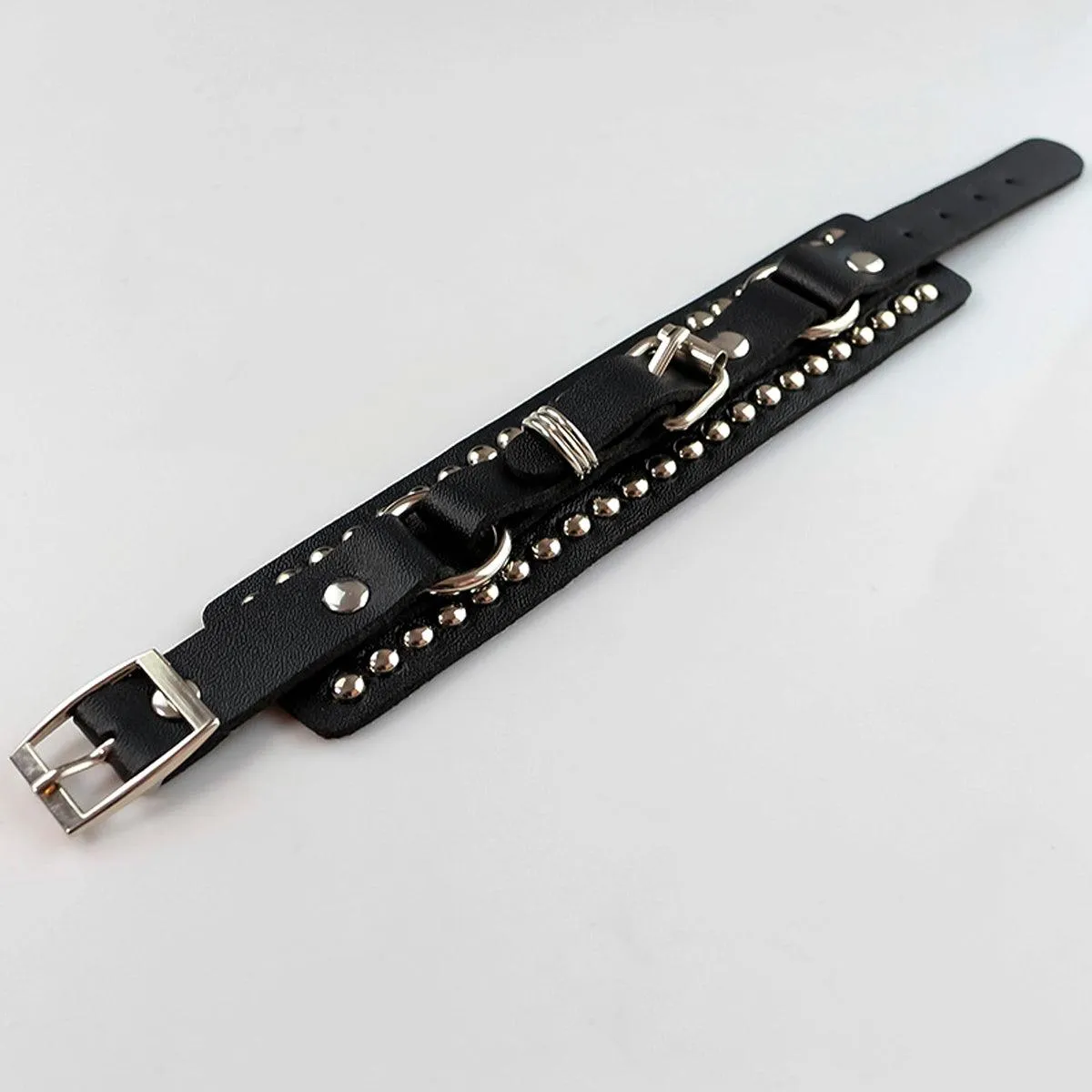 Alternative Aesthetic Circle Rivet Bracelet