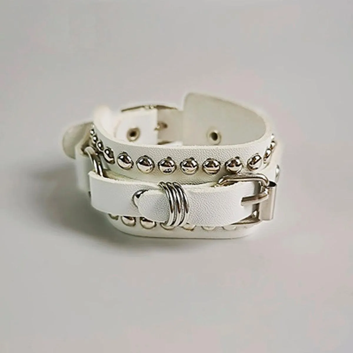 Alternative Aesthetic Circle Rivet Bracelet