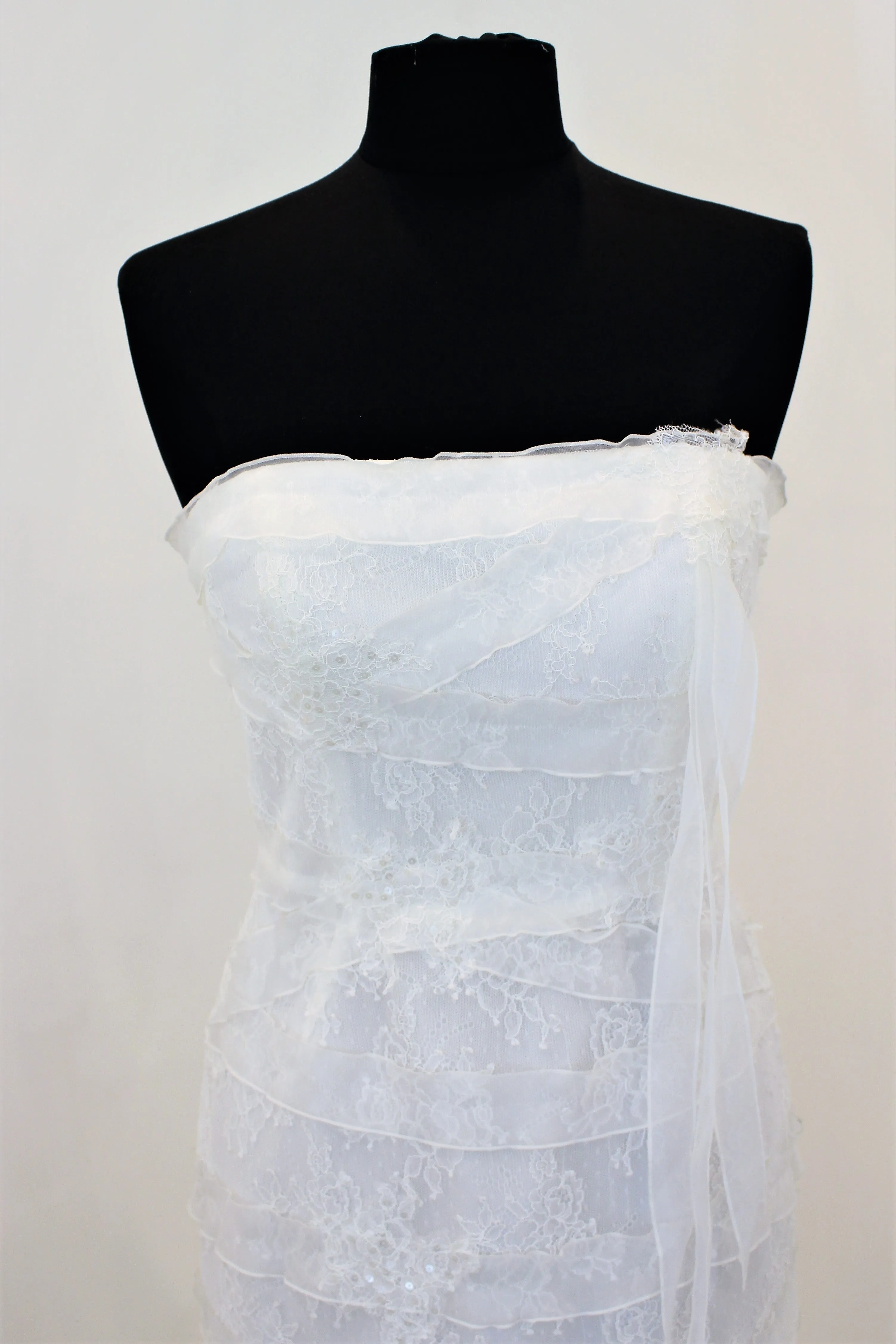Cymbeline Ariane designer lace boho sample wedding dress size UK 12