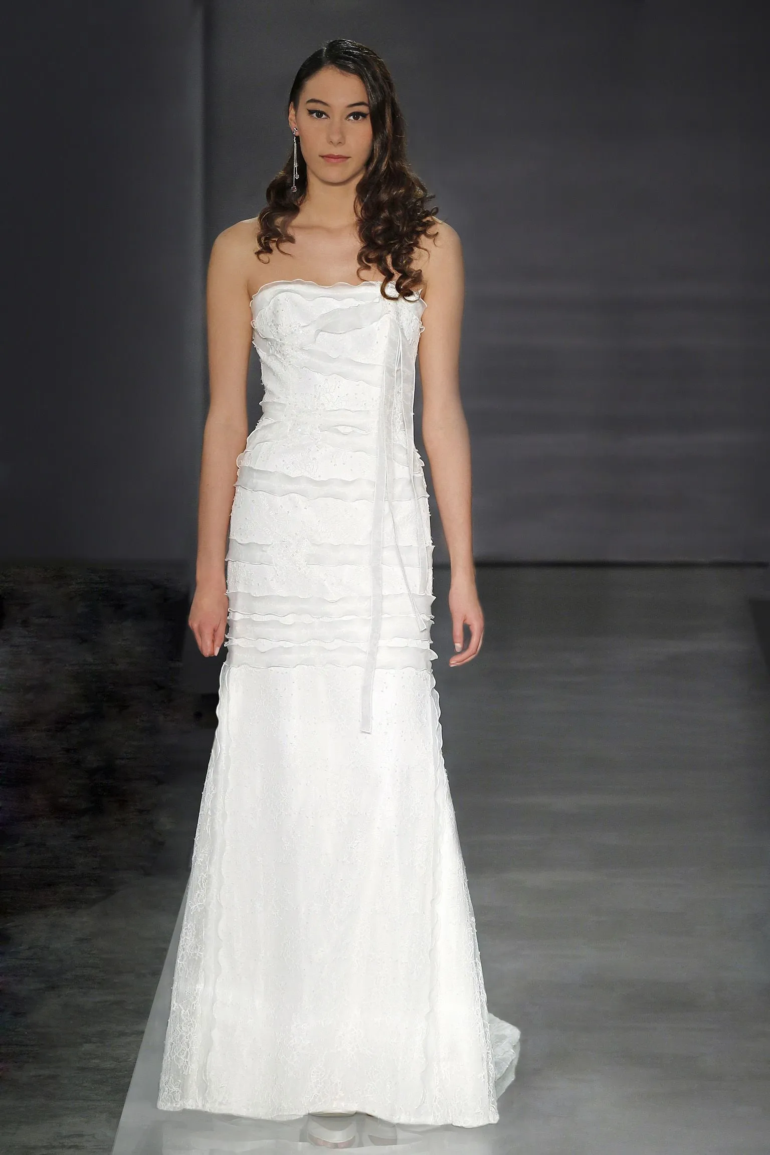 Cymbeline Ariane designer lace boho sample wedding dress size UK 12
