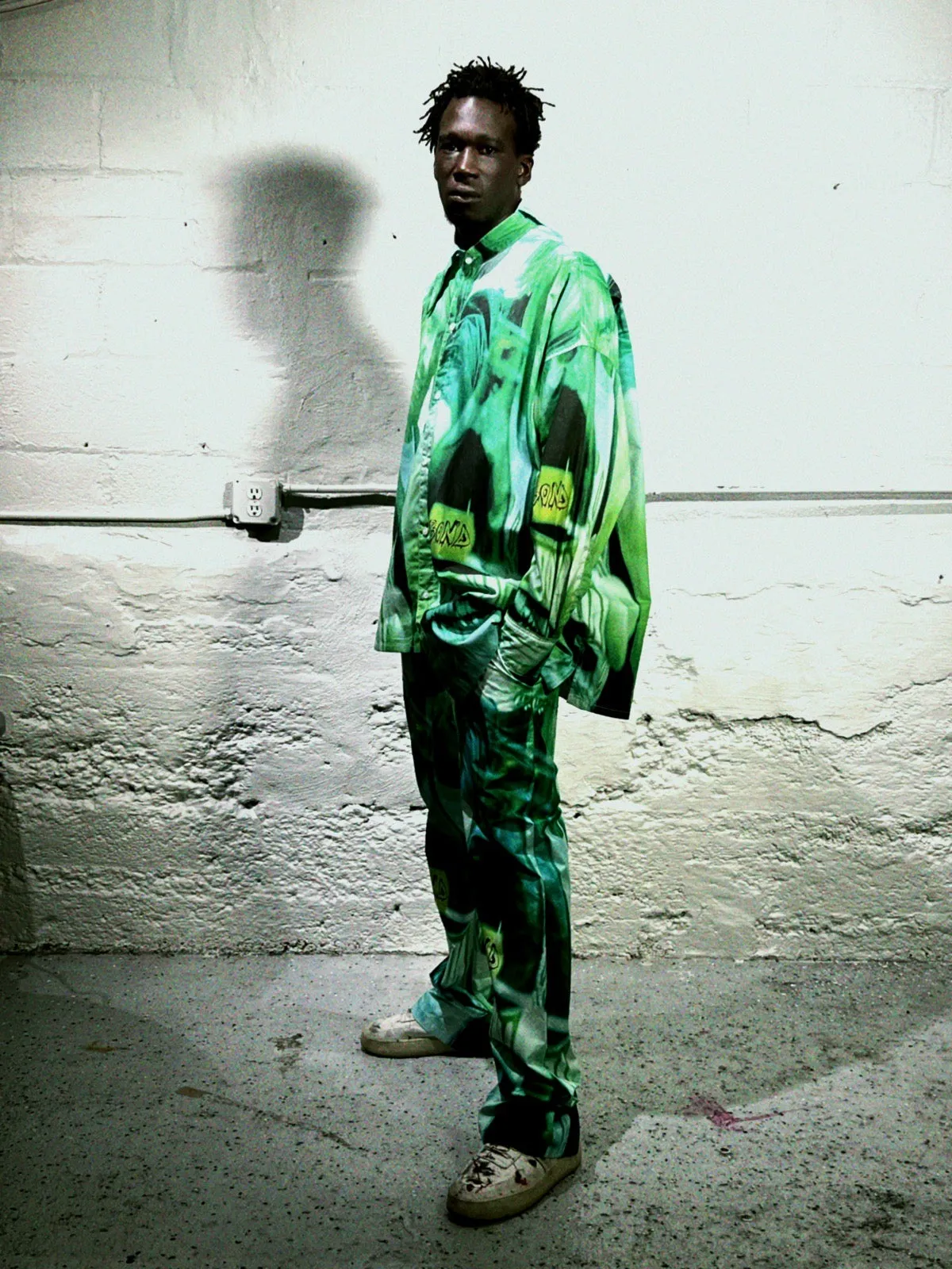 KURDT OVERSIZED LIGHT PUFF ASYMMETRICAL SHIRT